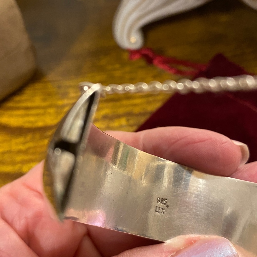 Vintage Sterling Silver Wide Bangle - Picture 4 of 7